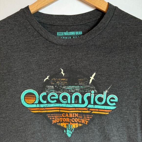 The Walking Dead Tee Womens Small Gray AMC Supply Drop T Shirt Oceanside Walker - Picture 2 of 8